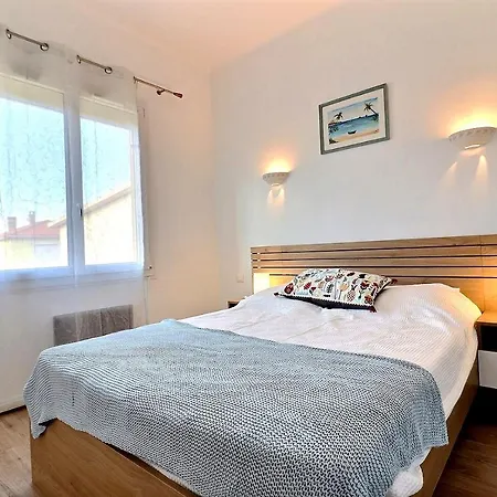 Apartment Pour 6 Personnes + Bebe